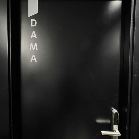 Appartamento Dama Modern & Luxury Málaga Esterno foto