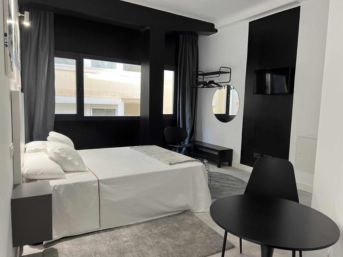 Appartamento Dama Modern & Luxury Málaga Esterno foto